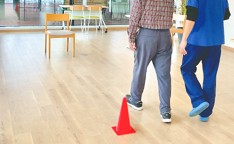 作業しているスタッフ